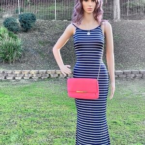 Kate Spade pink crossbody with gold chain. EUC!